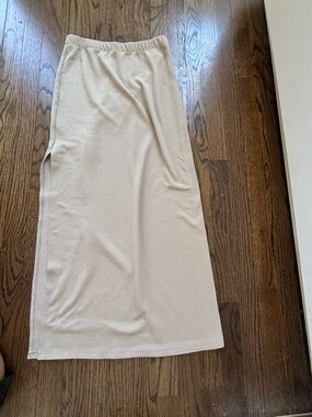 Reformation Rib Knit beige midi length skirt with slit size small